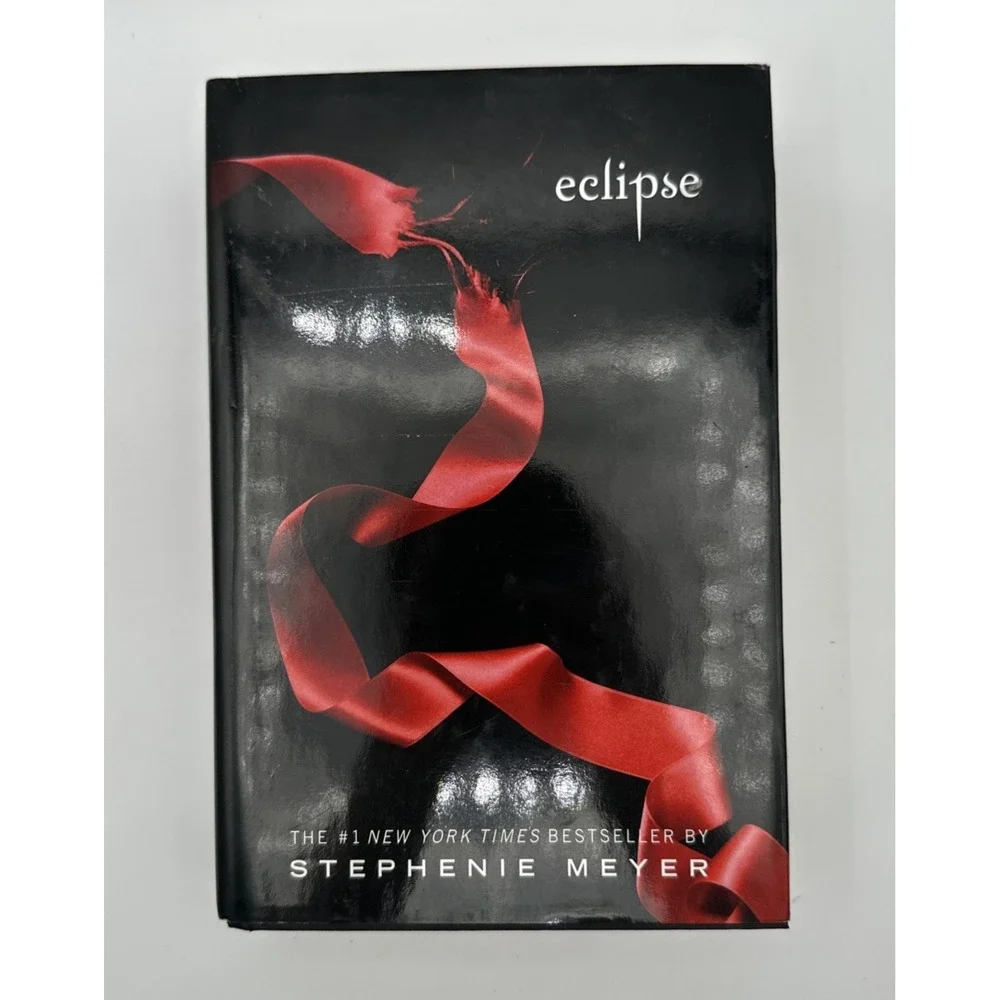 Eclipse by Stephenie Meyer 2007 Hardcover Book Twilight Saga Series Novel